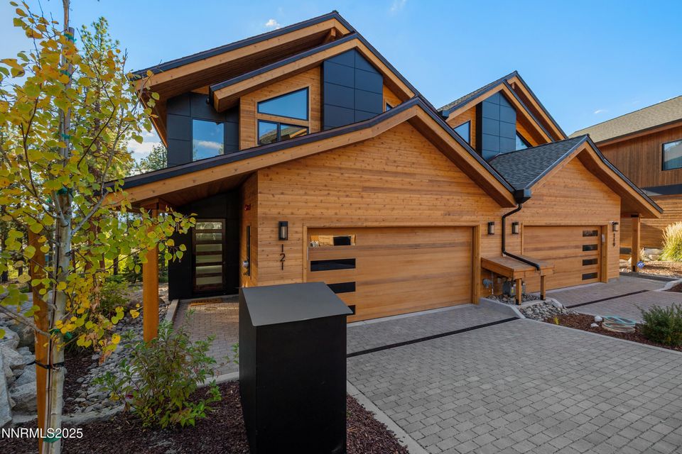 121 Sierra Colina Drive #21