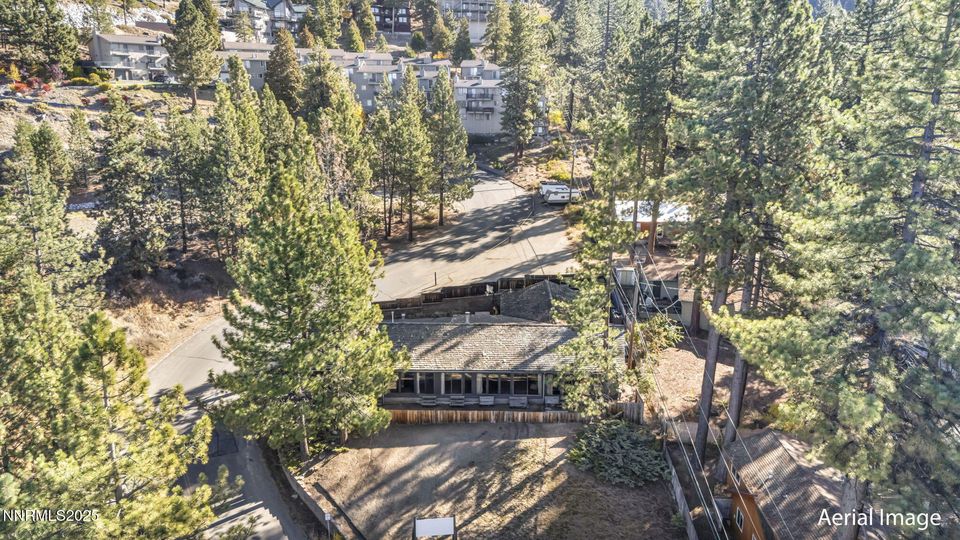 1300 Cave Rock Drive